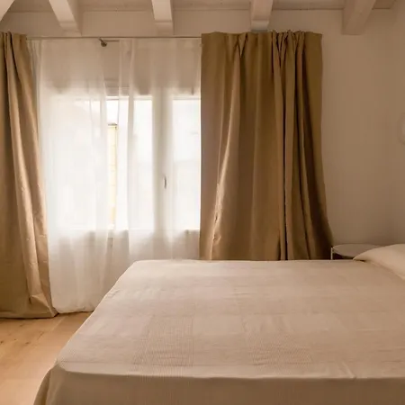 Riviera Venice Apartment Mira