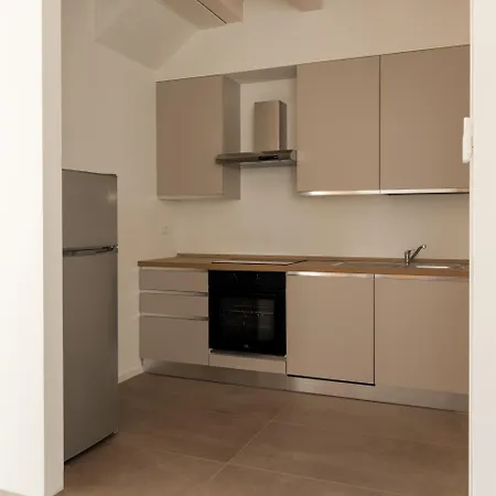 Riviera Venice * ميرا