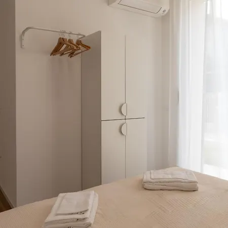 Riviera Venice Apartment